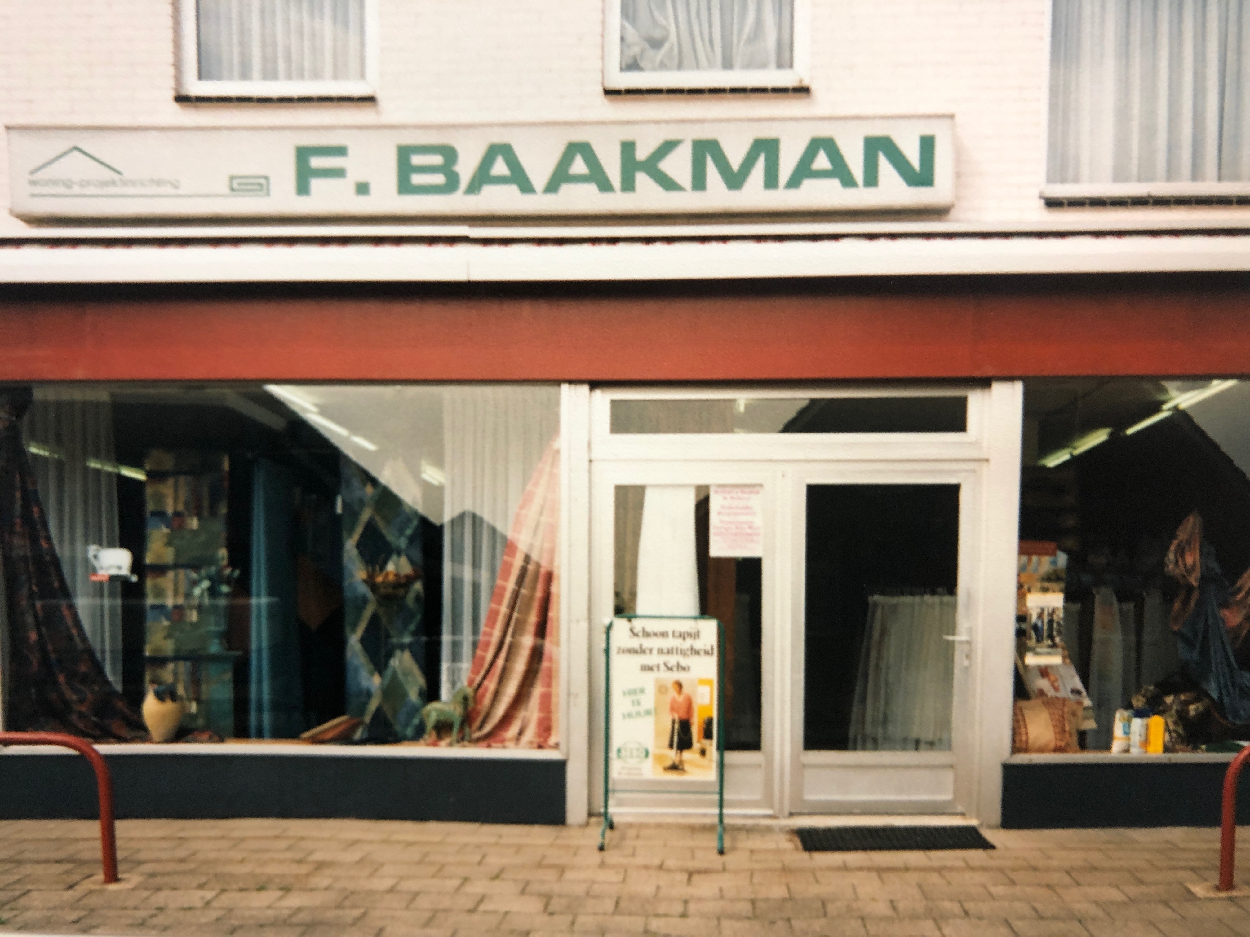 Baakman Winkel opgericht in 1985 Nieuw-Dijk